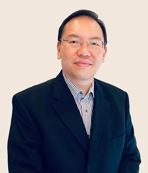 Dr Daniel K C Lee